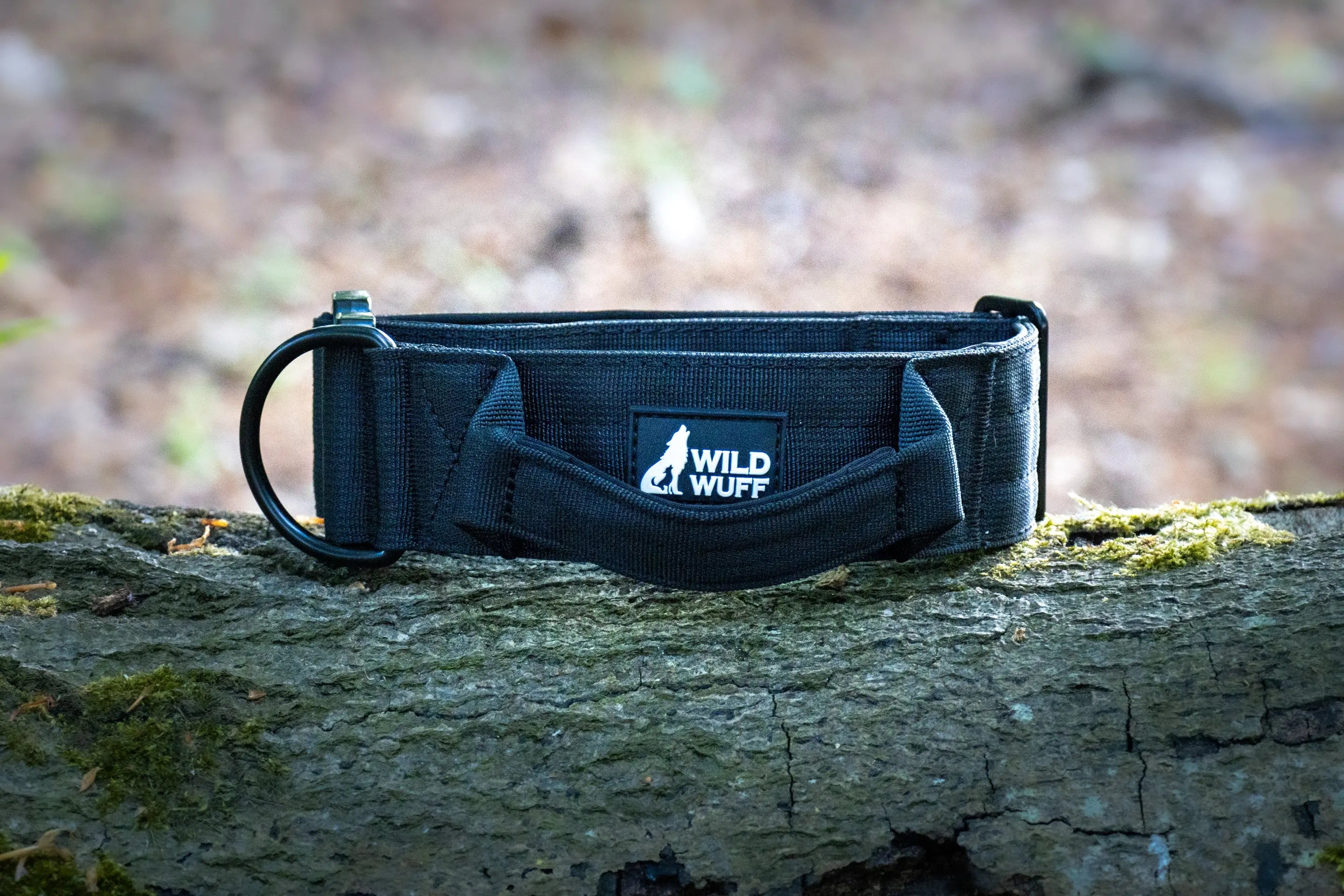 5cm - TitanGrip black collar Wildwuff - Built for play. Ready for anything.