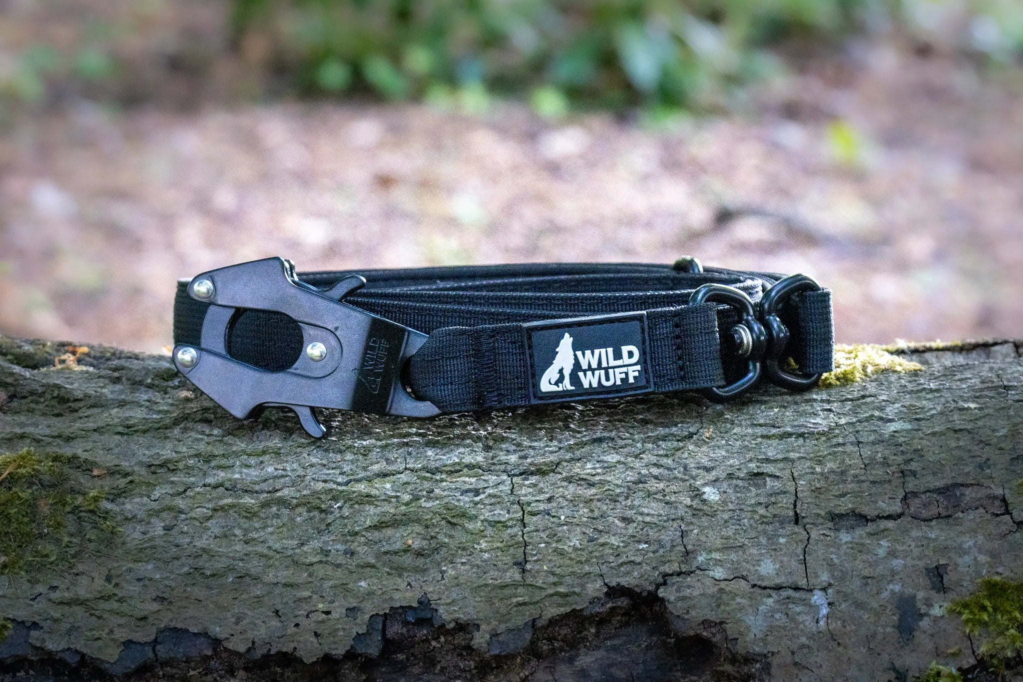 Quick release black lead Wildwuff - Built for play. Ready for anything.